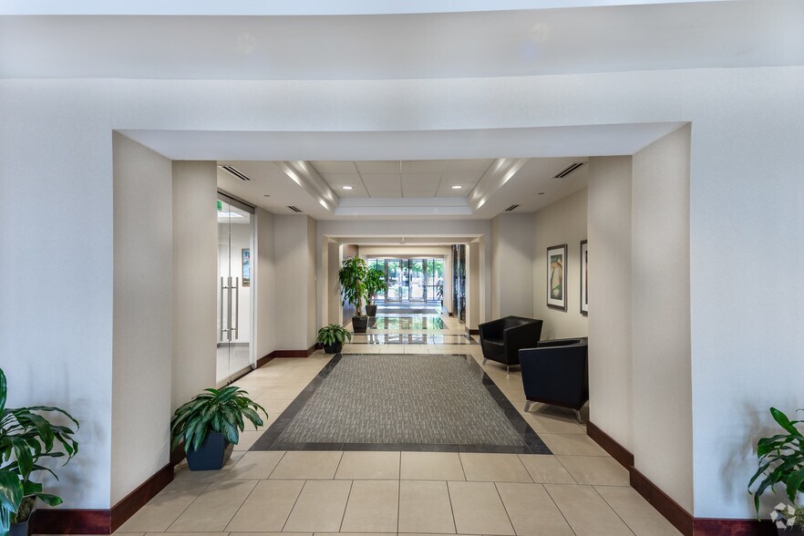 More Photos Of 6701 Carmel Rd, Charlotte Office For Lease