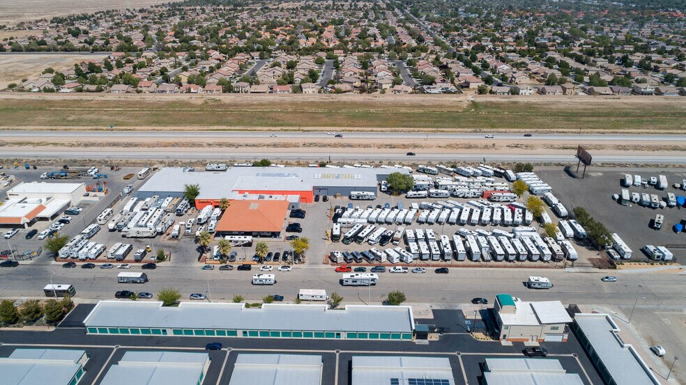 More Photos Of 45640 N 23rd St W, Lancaster Auto Dealership For Sale