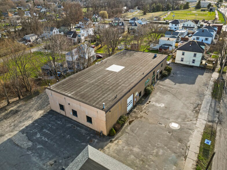More Photos Of 1260 East St, Pittsfield Freestanding For Sale