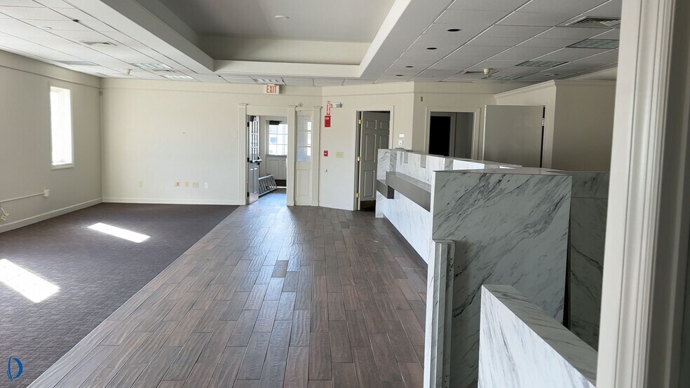 More Photos Of 1815 Post Rd E, Westport Bank For Lease