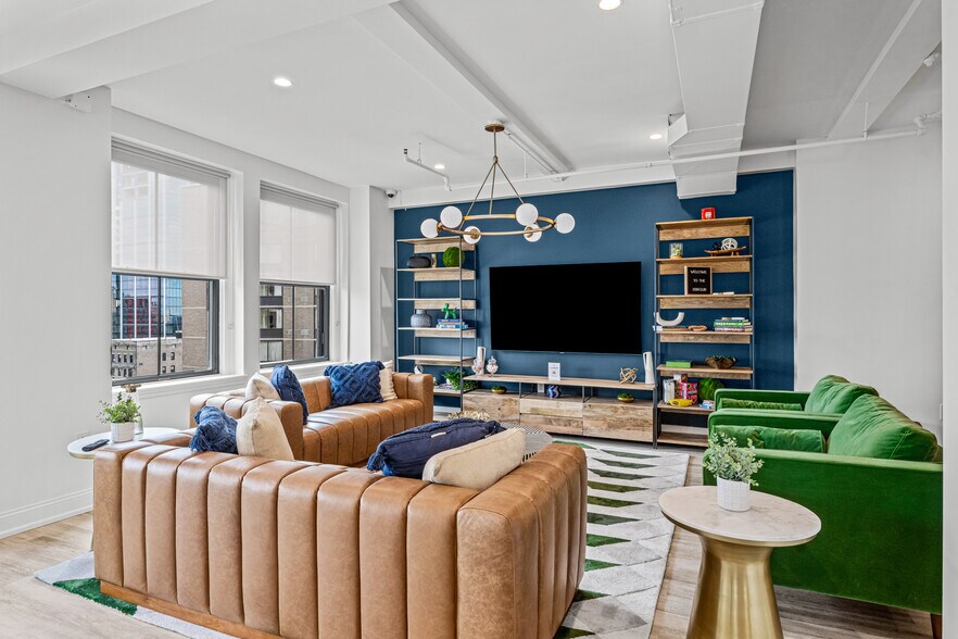 More Photos Of 1315 Walnut St, Philadelphia Office For Lease