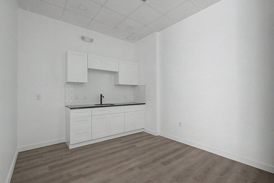 More Photos Of 26605 Cook Field Rd, Katy Loft Creative Space For Lease