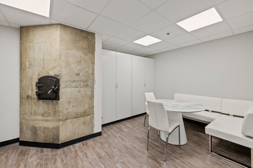 More Photos Of 234 E 1st St, Casper Healthcare For Lease