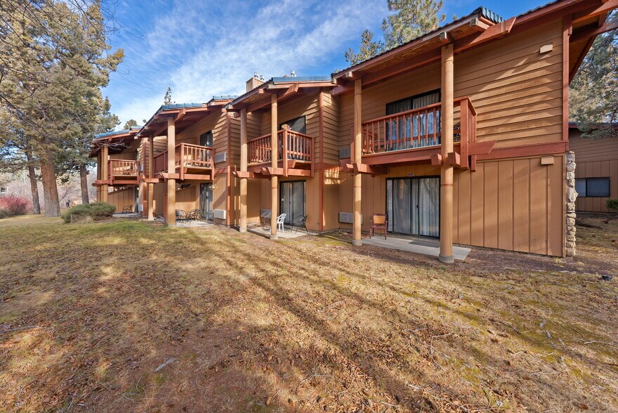More Photos Of 3105 NE O. B. Riley Rd, Bend Hotel For Sale
