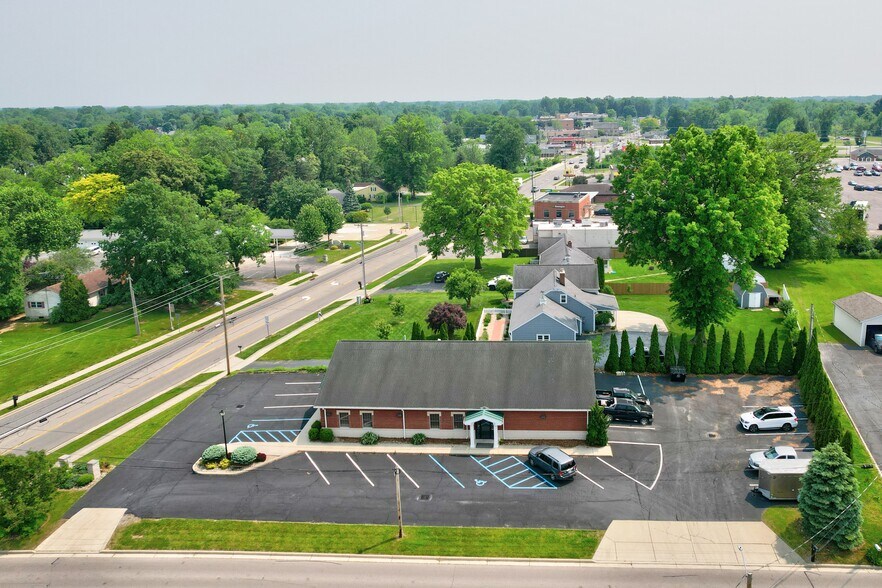 More Photos Of 366 N Portland Way, Galion Medical For Sale