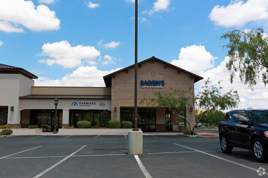 More Photos Of 11015 N Oracle Rd, Oro Valley Freestanding For Lease