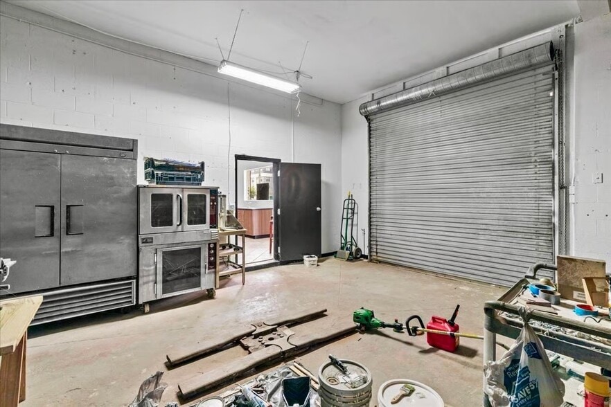 More Photos Of 749 S Edgewood Ave, Jacksonville Auto Repair For Sale