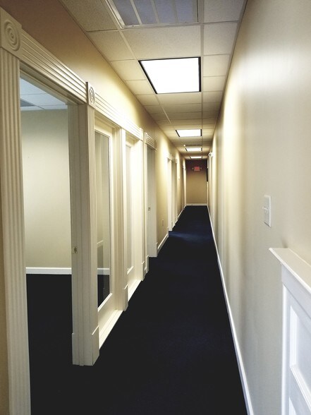 More Photos Of 3424 Boulevard, Colonial Heights General Retail For Lease