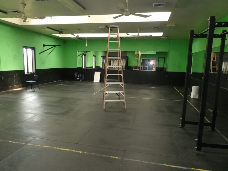 More Photos Of 350 Route 73, Berlin Health Club For Sale