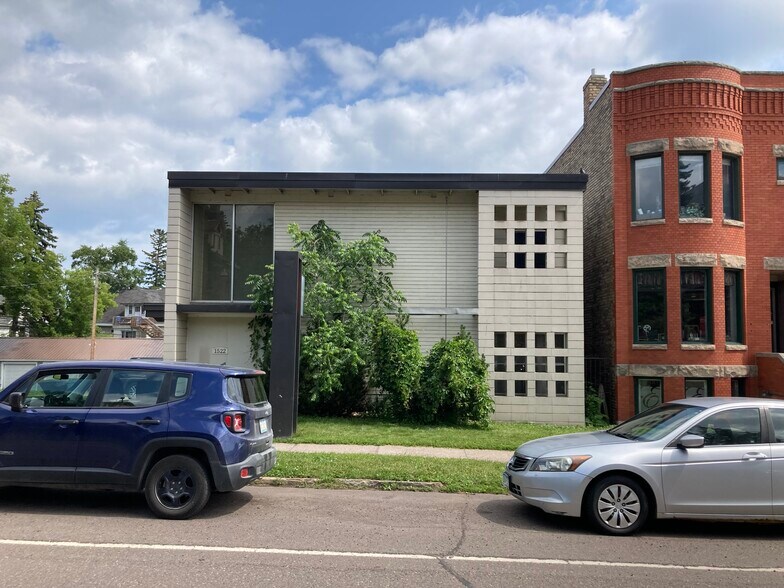 Primary Photo Of 1522 Superior St E, Duluth Medical For Sale