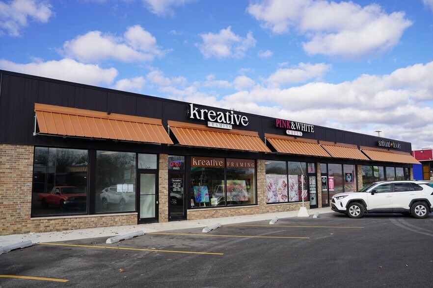 More Photos Of 3209-3215 N Anthony Blvd, Fort Wayne Freestanding For Sale