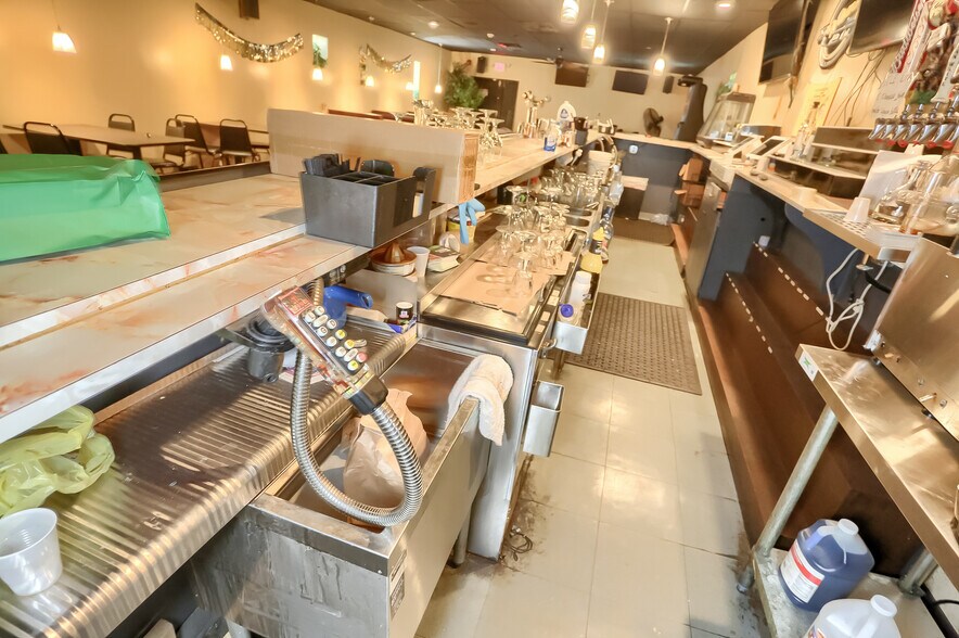 More Photos Of 7365 Denniston Ave, Pittsburgh General Retail For Sale