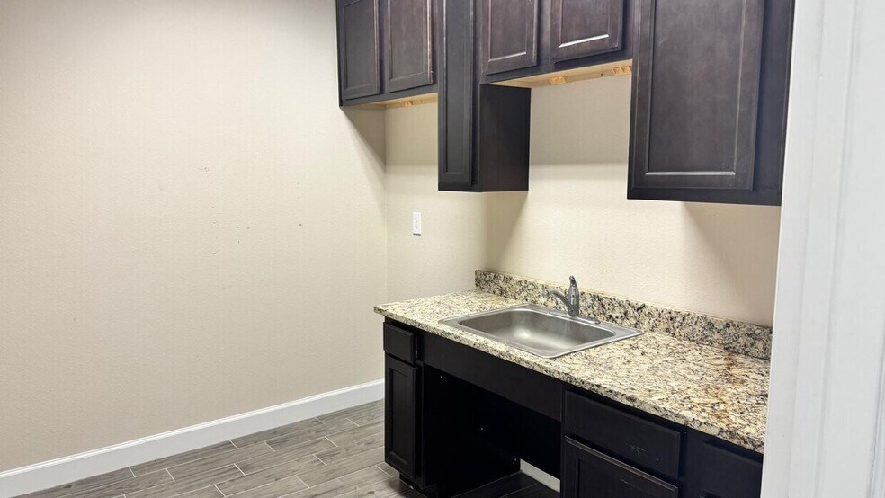 More Photos Of 12440 Emily Ct, Sugar Land Office Residential For Sale