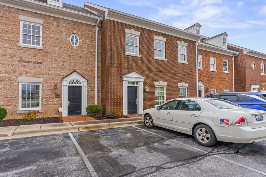 Primary Photo Of 1795 Alysheba Way, Lexington Office For Sale