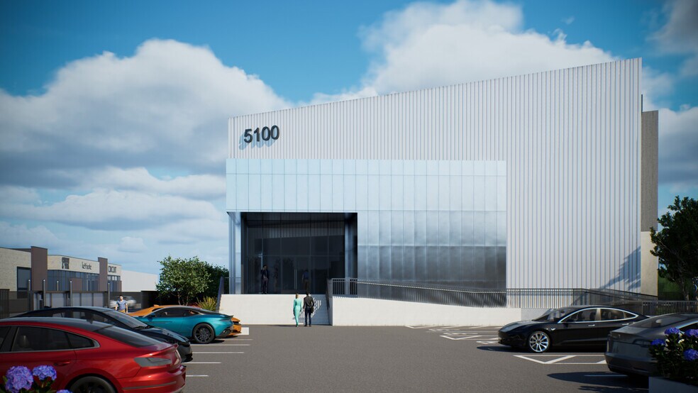 More Photos Of 5100 District Blvd, Vernon Manufacturing For Sale