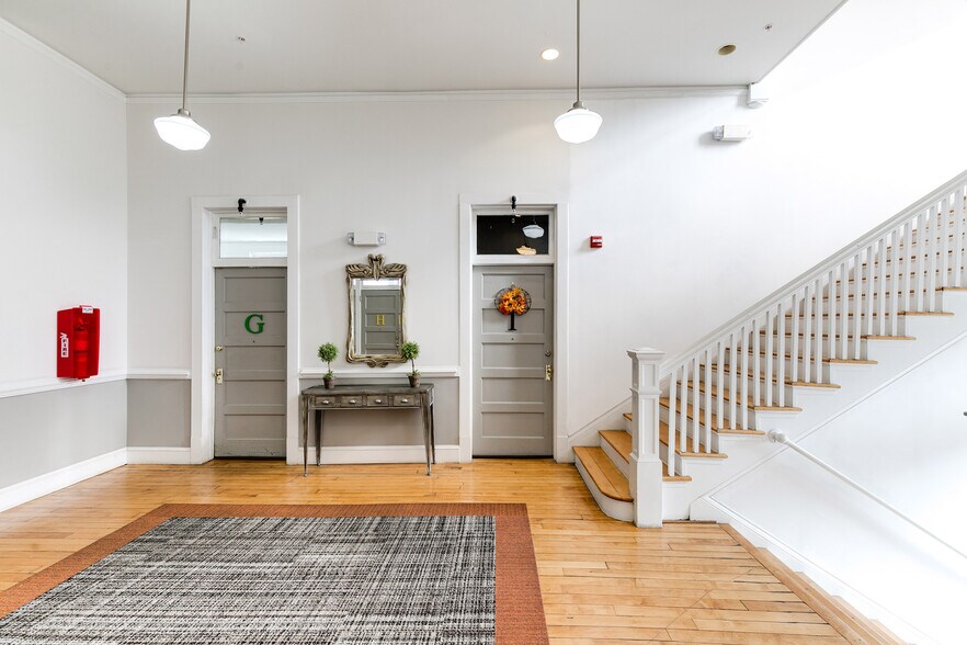 141 E Wythe St, Petersburg, VA 23803 Apartments For Sale