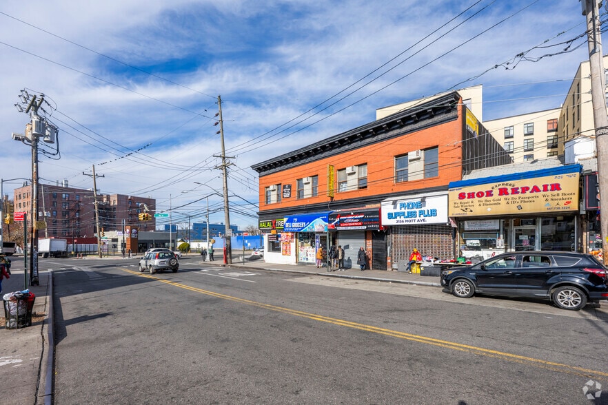 More Photos Of 2146 Mott Ave, Far Rockaway Storefront Retail Office For Lease