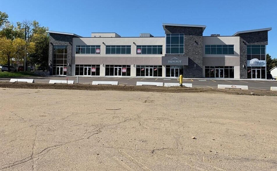More Photos Of 4620 48 St, Stony Plain Land For Lease