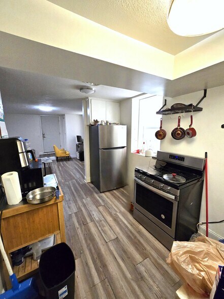 More Photos Of 2409 S Lyndale Ave, Minneapolis Multifamily For Sale