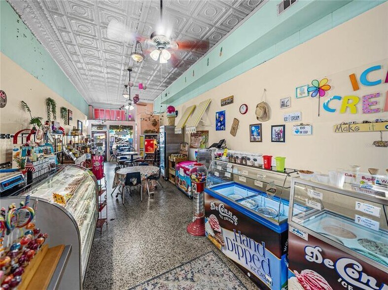 More Photos Of 135 S Central Ave, Bartow Storefront Retail Residential For Sale