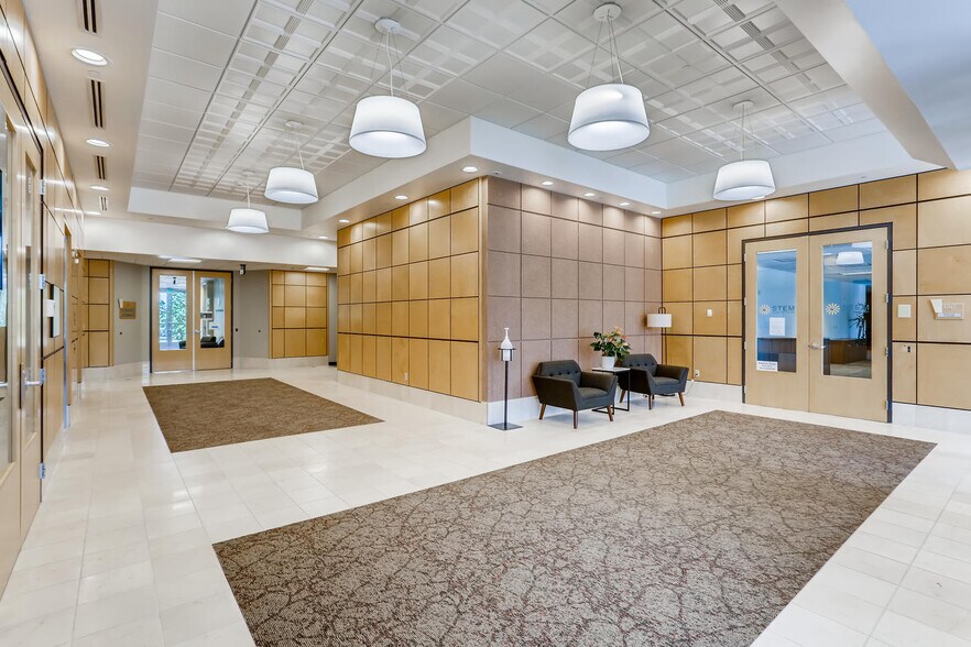 More Photos Of 630 Plaza Dr, Highlands Ranch Medical For Lease
