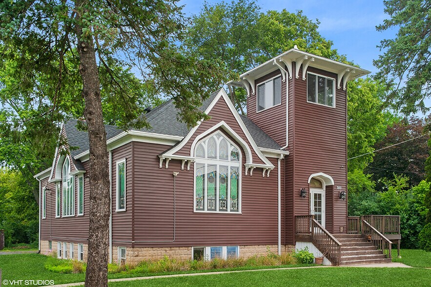 Primary Photo Of 240 Olde Half Day Rd, Lincolnshire Religious Facility For Sale