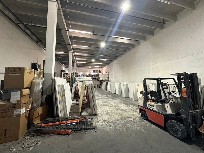 More Photos Of 1371 SW 8th St, Pompano Beach Warehouse For Lease