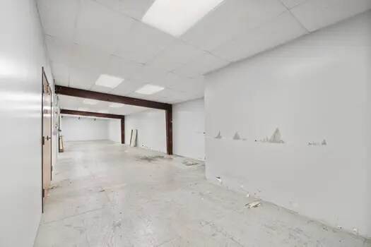 More Photos Of 200 Trademark St, Buda Warehouse For Lease
