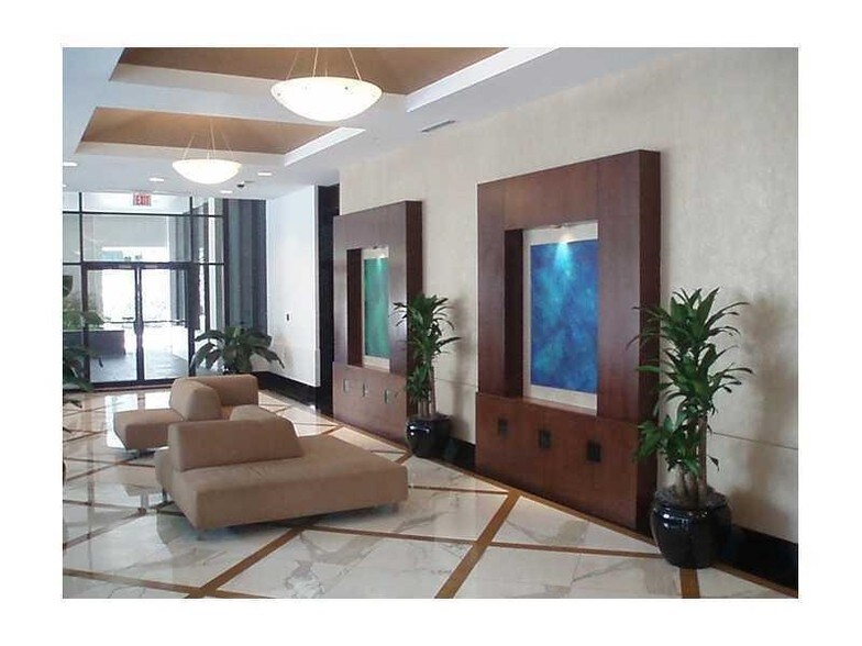 More Photos Of 1110 Brickell Ave, Miami Office For Sale