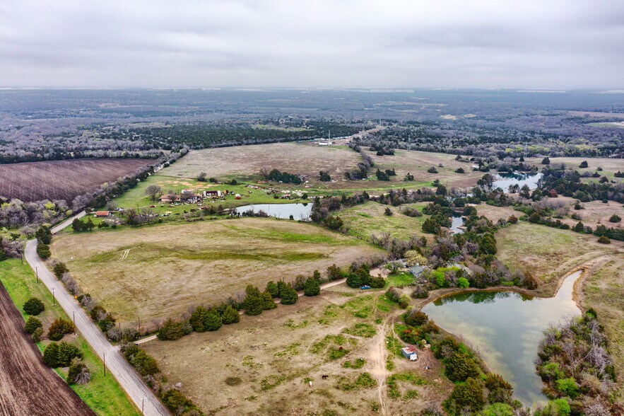 More Photos Of 1414 S Bluegrove Rd, Lancaster Land For Sale