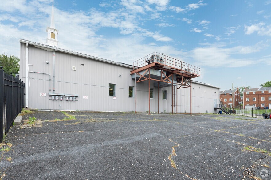 More Photos Of 441 Chaplin St SE, Washington Religious Facility For Sale
