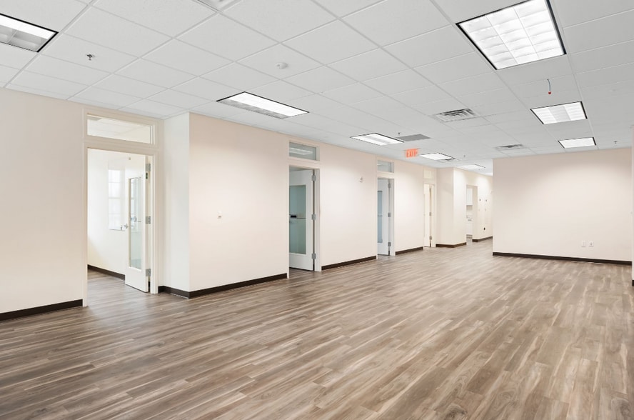 More Photos Of 112 Long Hollow Pike, Goodlettsville Office For Lease