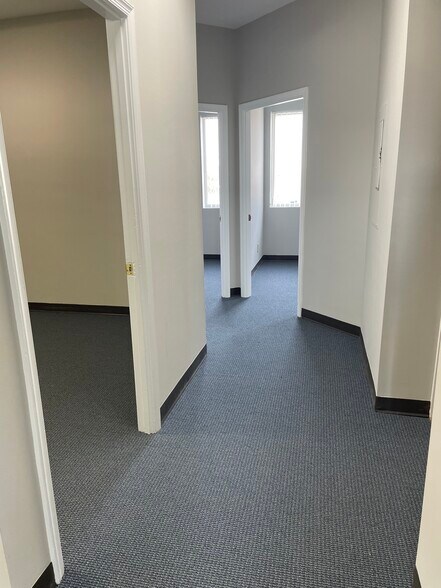 More Photos Of 3102-3114 Golansky Blvd, Woodbridge Medical For Lease