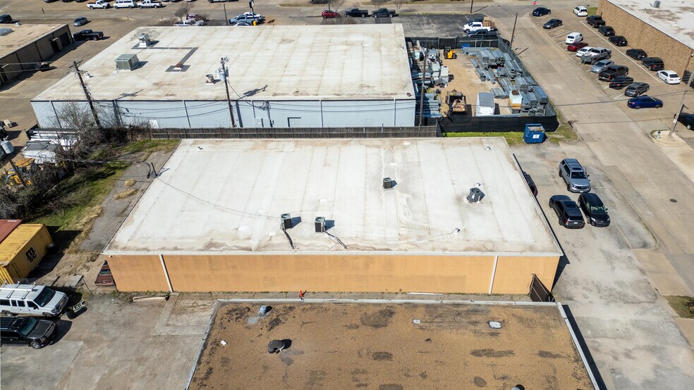 More Photos Of 3606 Asset St, Garland Light Manufacturing For Sale