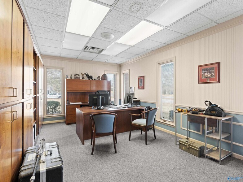 More Photos Of 540 S Brindlee Mountain Pky, Arab Flex For Sale