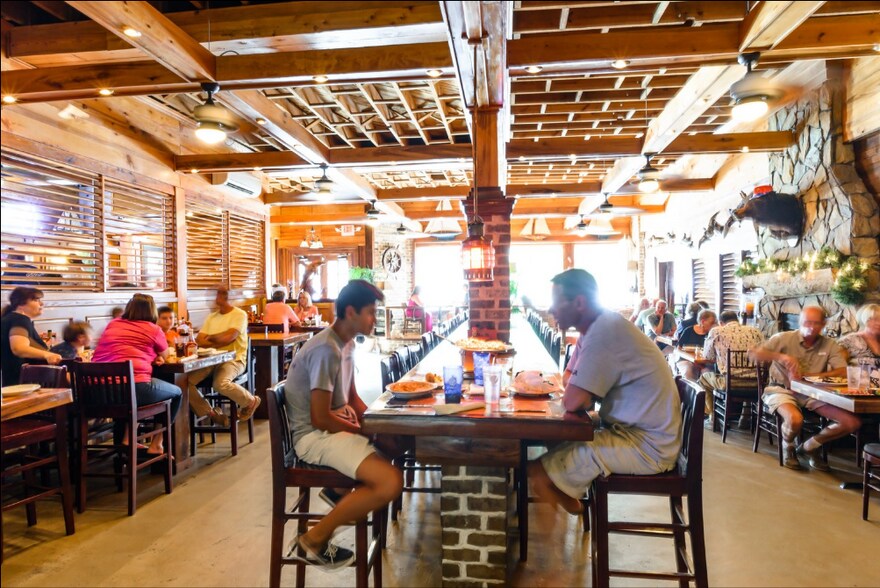 More Photos Of 226 Pamlico St, Belhaven Restaurant For Sale