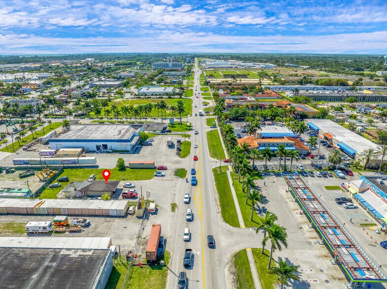 More Photos Of 1461 N Krome Ave, Florida City Freestanding For Sale