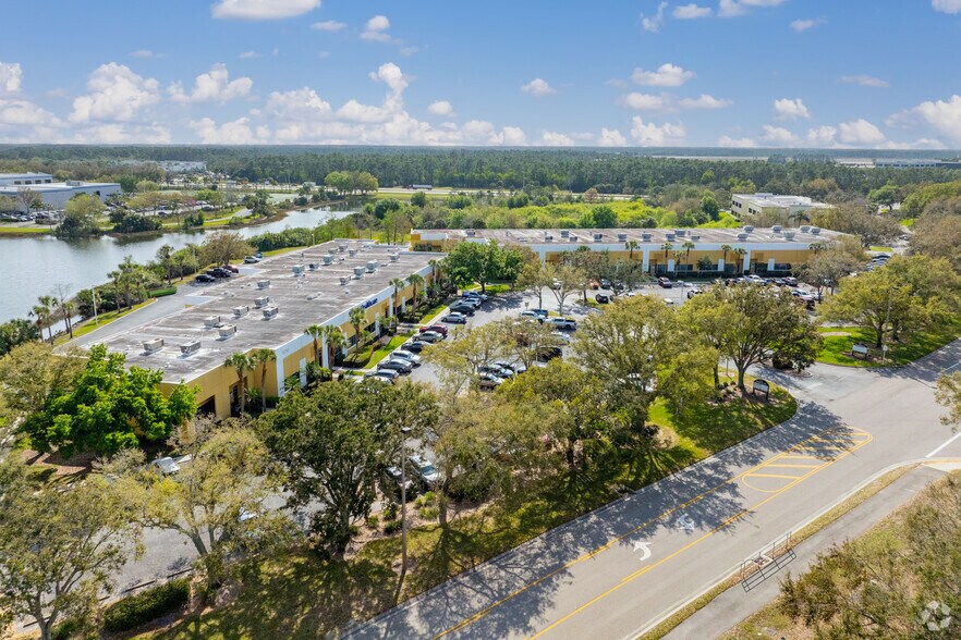 More Photos Of 12751 Westlinks Dr, Fort Myers Office For Lease