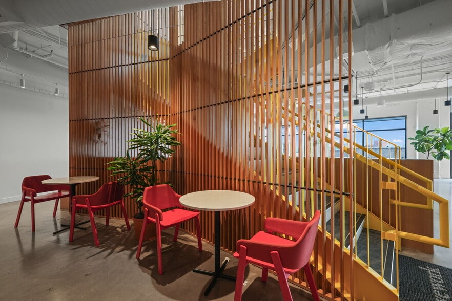 More Photos Of 110 N Corcoran St, Durham Office For Lease