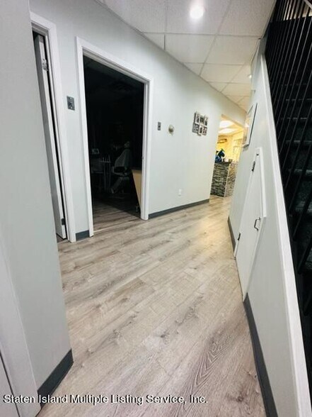 More Photos Of 15 1st St, Staten Island Office For Sale