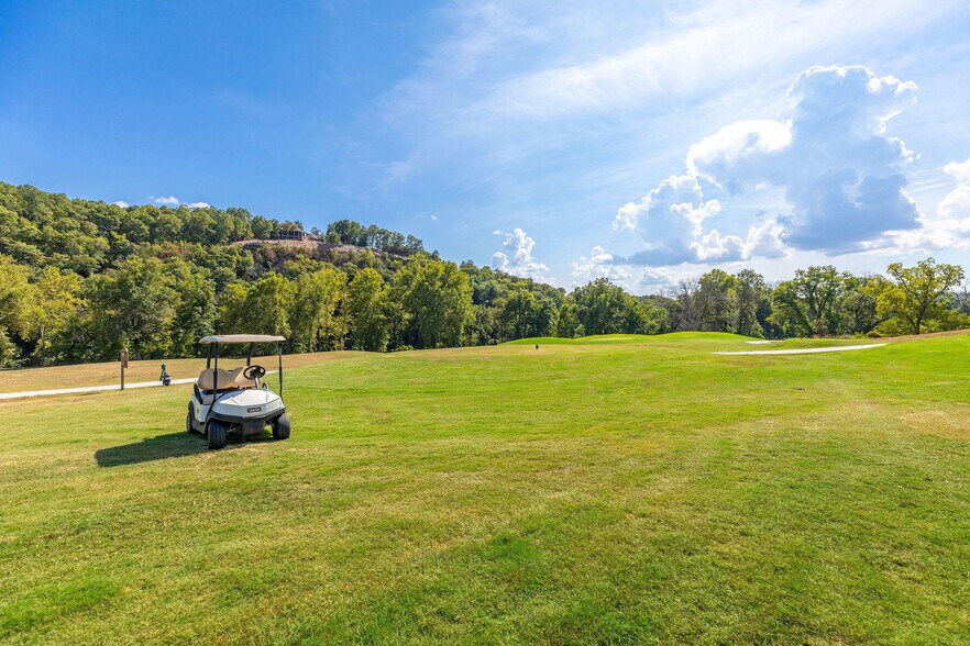 More Photos Of 1211 Cox Ford Rd, Crane Specialty For Sale