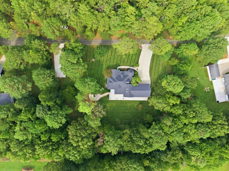 More Photos Of 9544 Brief Rd, Charlotte Specialty For Sale