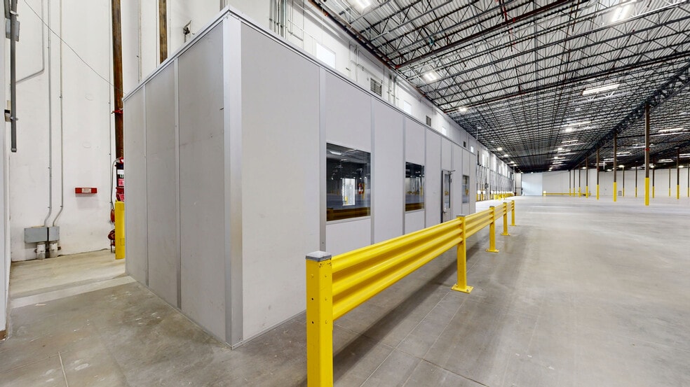 More Photos Of 4475 S Fulton Pky, Atlanta Unknown For Lease