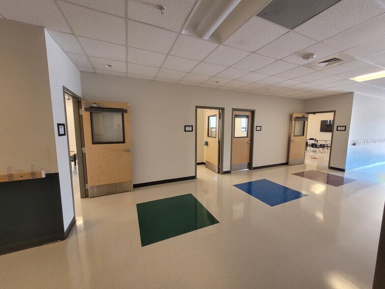 More Photos Of 2435 E Pecan Rd, Phoenix Specialty For Sale