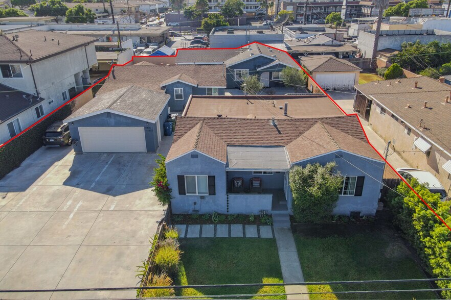 More Photos Of 11835 Gale Ave, Hawthorne Multifamily For Sale