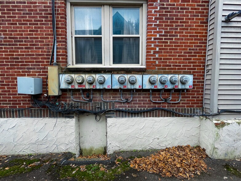 More Photos Of 139 Murray St, Binghamton Multifamily For Sale