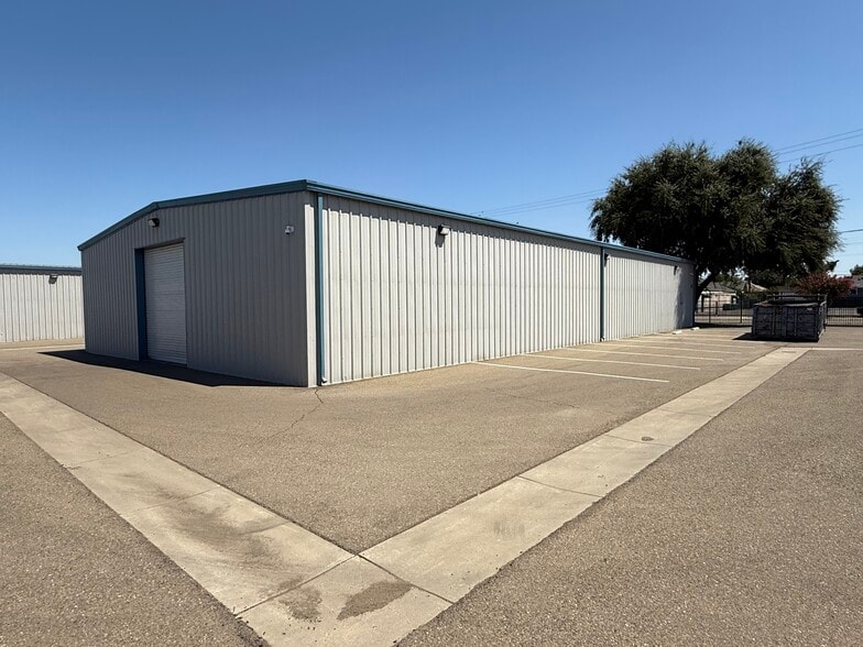 More Photos Of 945 N Union St, Stockton Warehouse For Lease