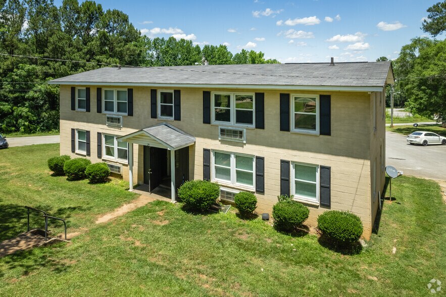 Primary Photo Of 201 Chandler Dr, Gaffney Apartments For Sale