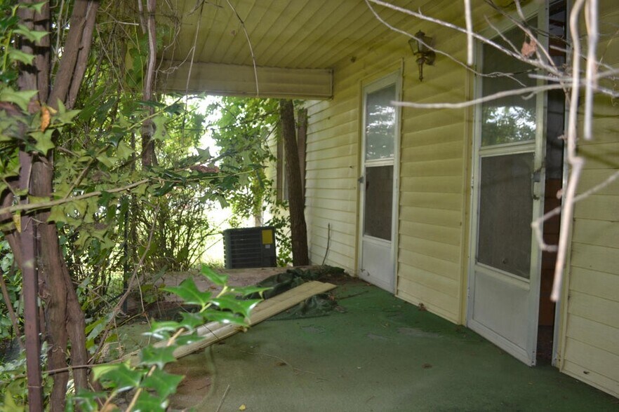 More Photos Of 1344 US 127 Byp, Pikeville Flex For Sale