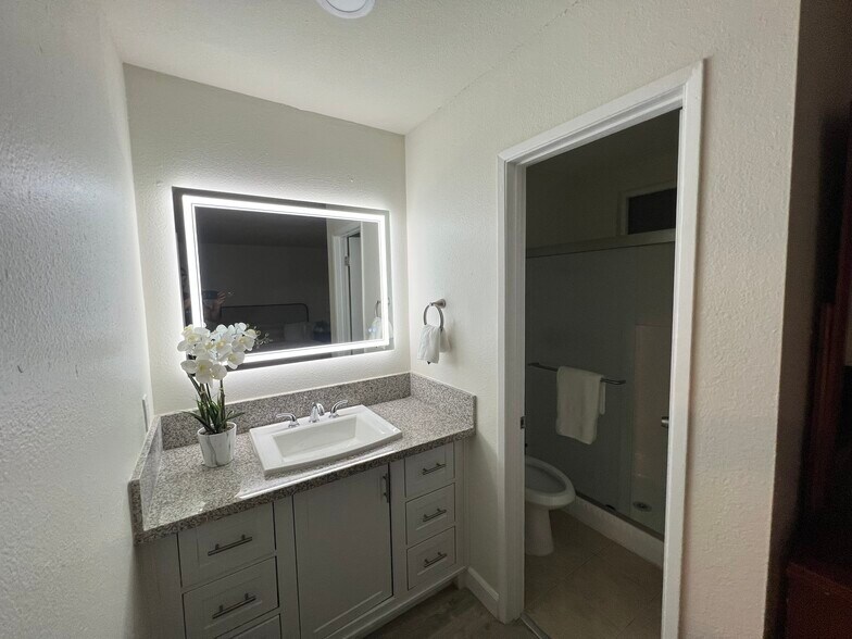 More Photos Of Undisclosed, Costa Mesa Apartments For Sale